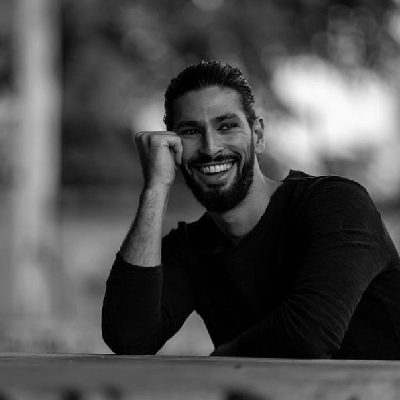 Nacer